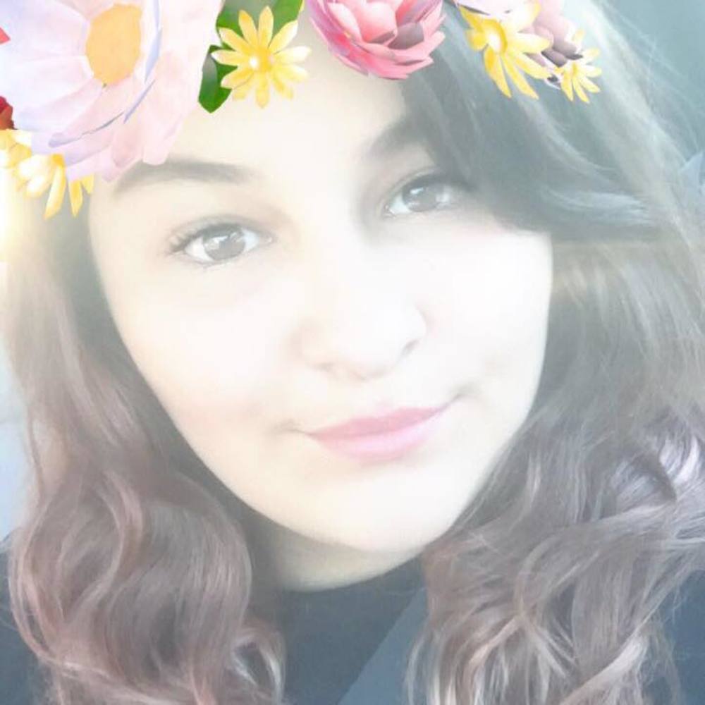 Meet your Posher, Alexandra