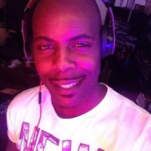 Meet your Posher, Jaymond