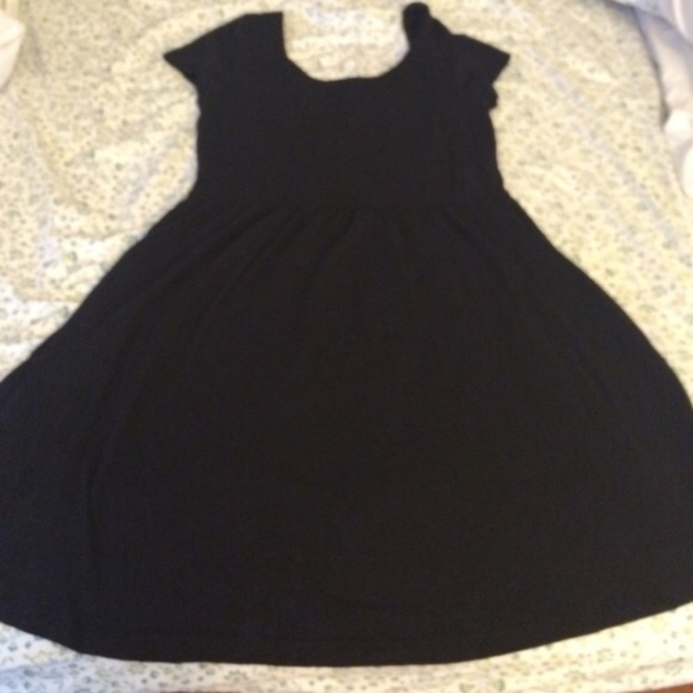 2 dresses and a t shirt. Bundle. Saved