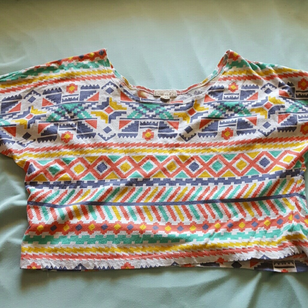 Crop top