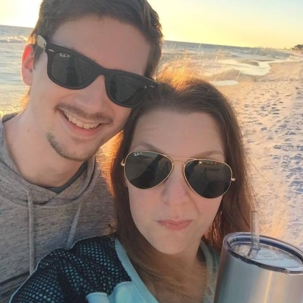 The couple that poshes together stays together ❤️ - Picture 3 of 8