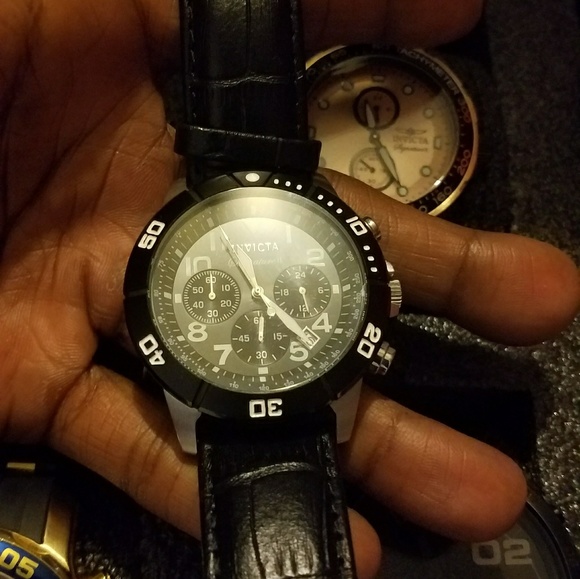 Watch - Picture 1 of 2