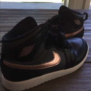 Air Jordan Nike high tops