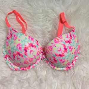 PINK Victoria's Secret Intimates & Sleepwear - PINK PUSH UP Bra PINK Victoria's Secret Intimates & Sleepwear - PINK PUSH UP Bra