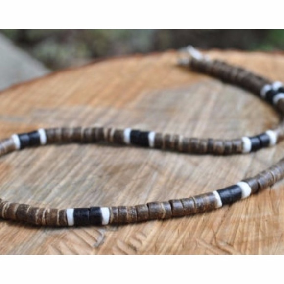 Wooden Hawaiian Choker Necklace Boho - Picture 1 of 4