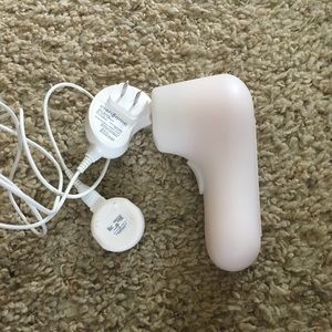 Clarisonic Mia 2 Facial Brush‼️ PRICE DROP‼️