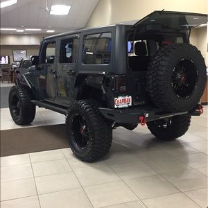 Meet your Posher, Chris