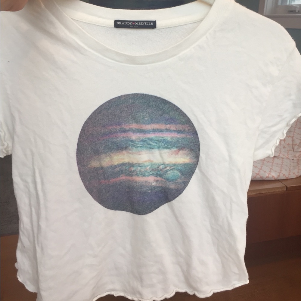 Brandy Melville t-shirt
