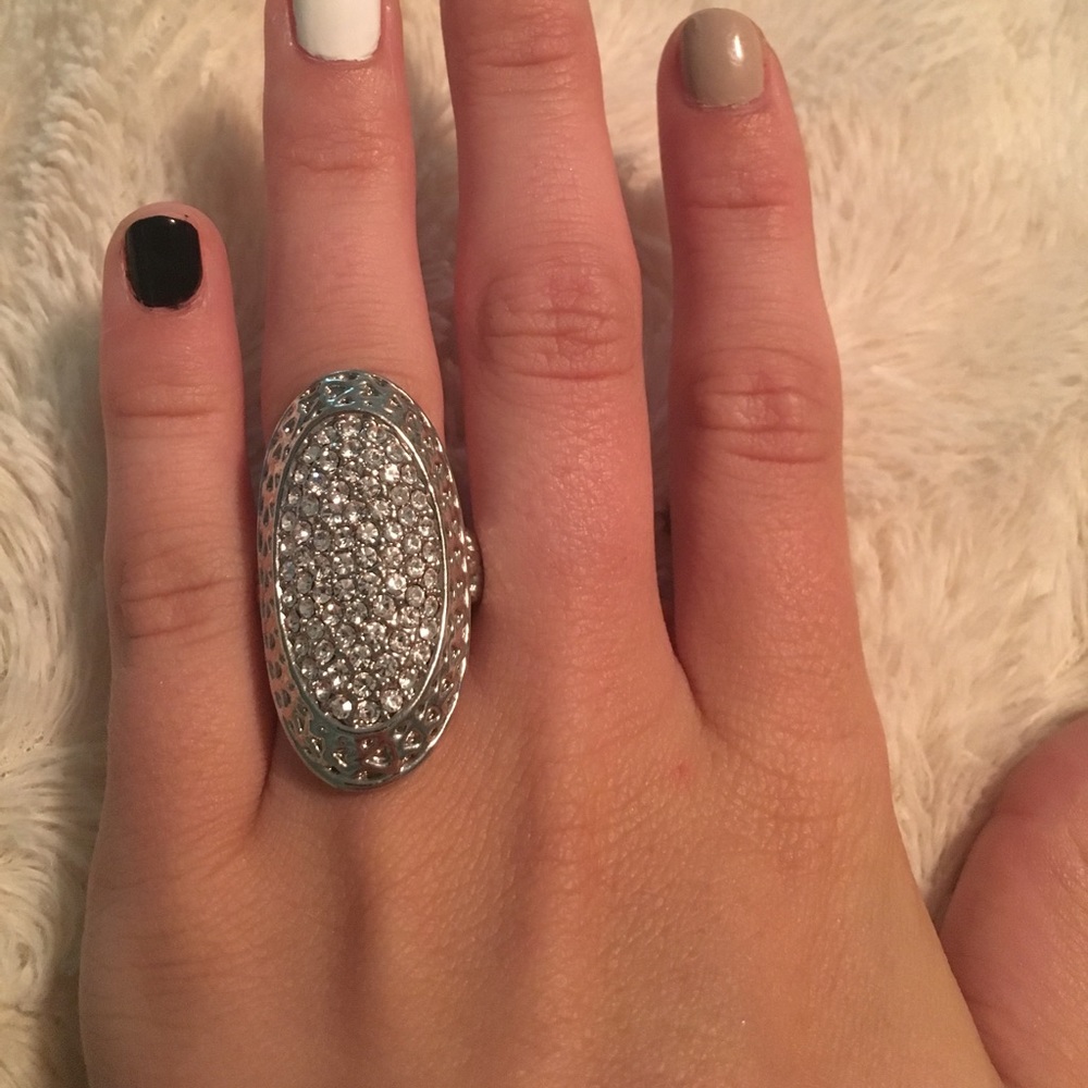Cocktail ring