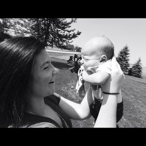 Meet your Posher, Desiree