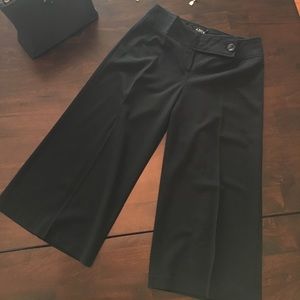 A. Byer Black Capri Dress Pants