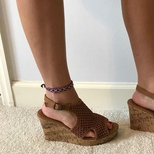 Adorable wedges