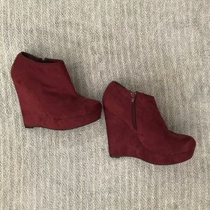 Booties/Wedges