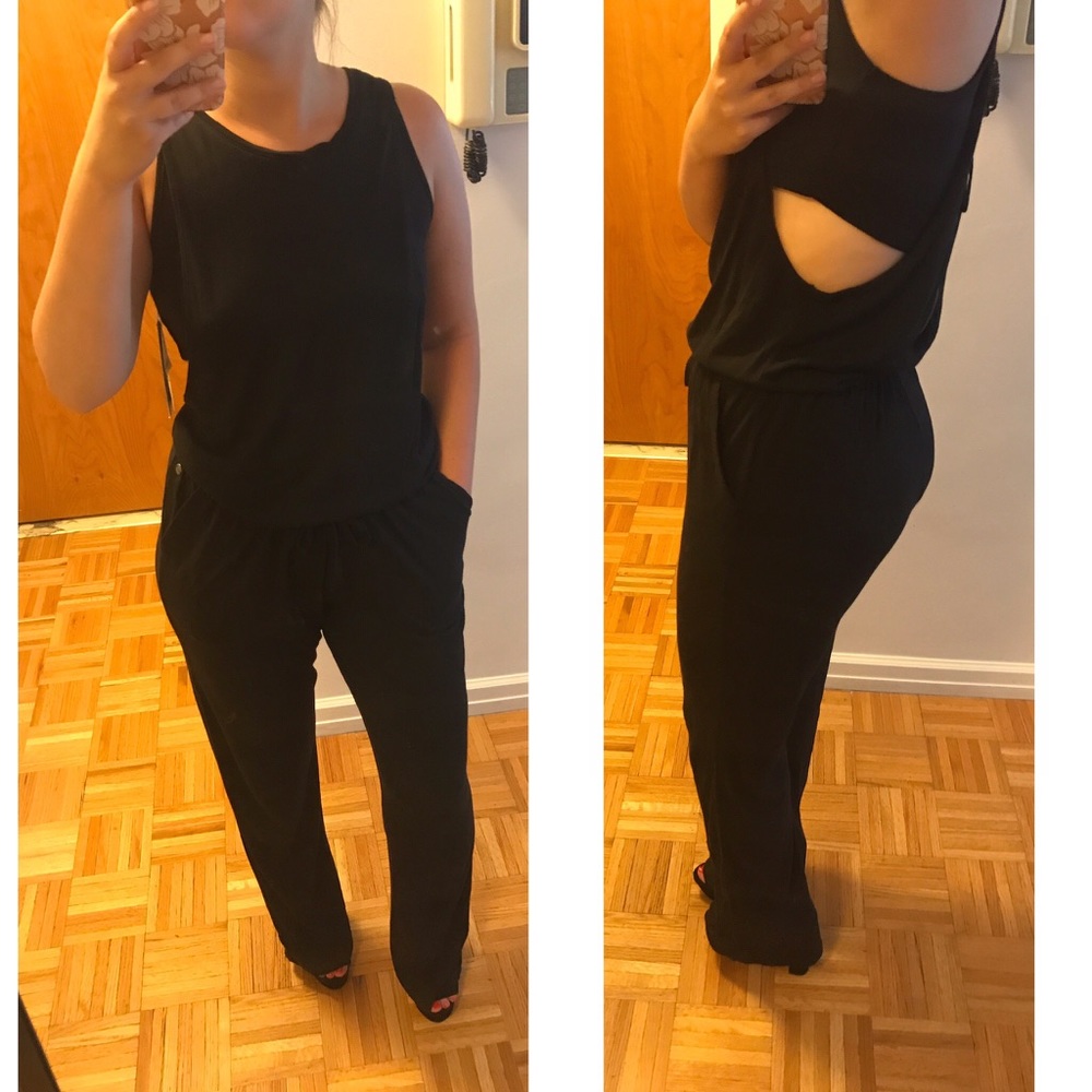 ✨🆕NWT! 🆕✨ ROXY jumpsuit