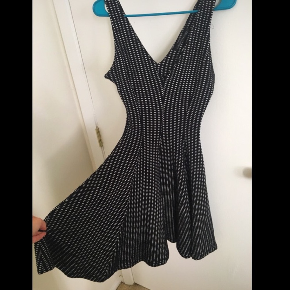 Make an offerStretchy flared dress by Zara