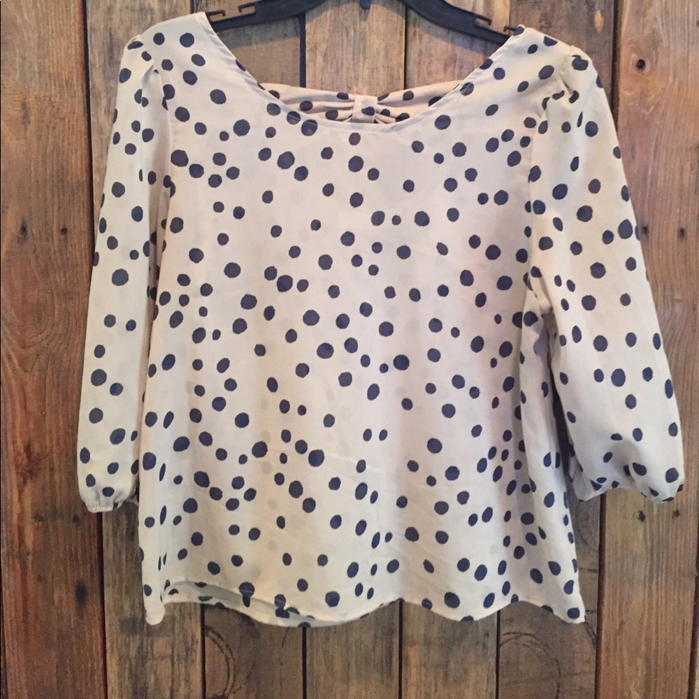 Polka-dot Top