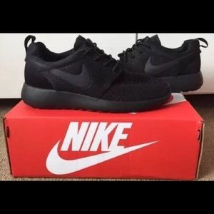Black roshes.
