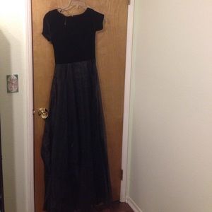 SALE!!Beautiful velvet&tule floor length dress 👗