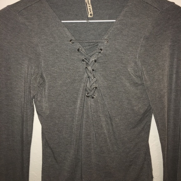 Emma & Sam Lace Up Long Sleeve Top (Grey&Black) - Picture 7 of 7