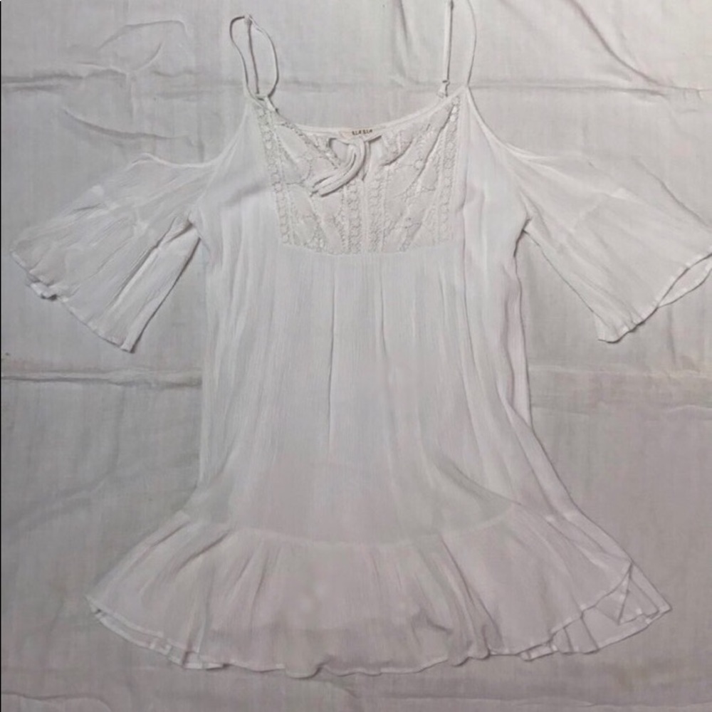 Off the Shoulder Flowy Dress, Brand: Illa Illa