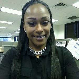 Meet your Posher, Latoya