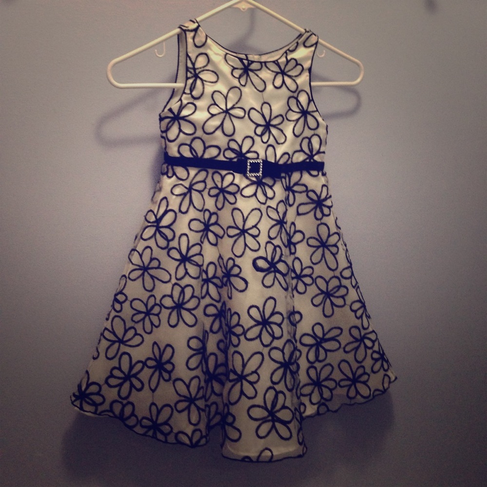 Black and White Flower 🌺Dress