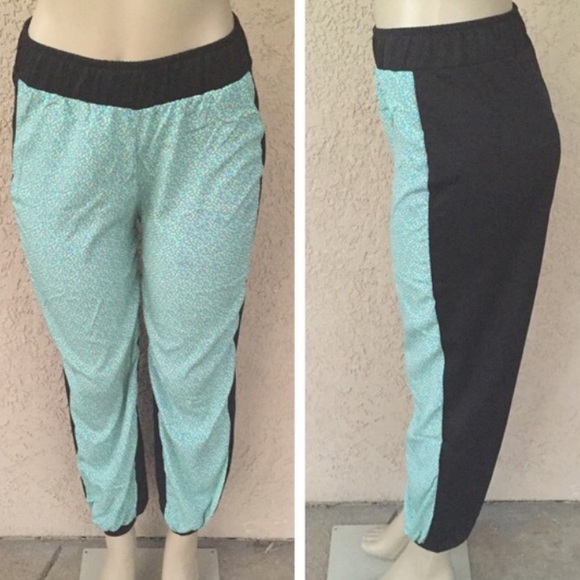 Two toned printed Joggers - Picture 4 of 4