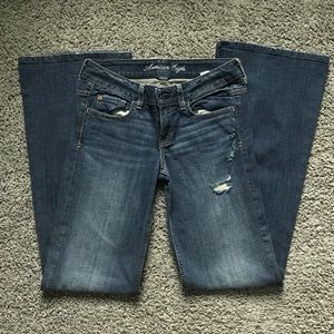 NWOT American Eagle Distressed Hipster Flare Jeans