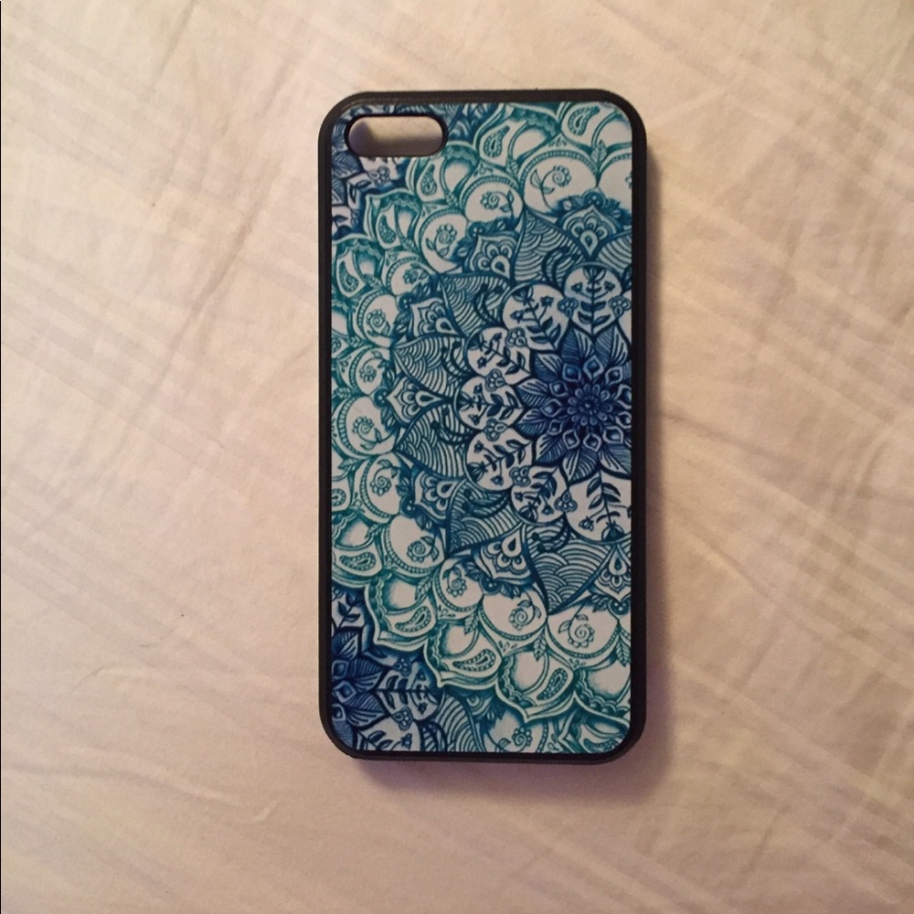 iPhone 5c phone case! - Picture 1 of 2