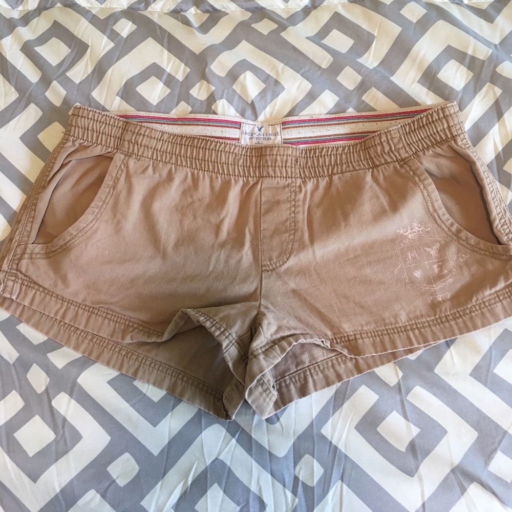 American Eagle size medium cotton shorts