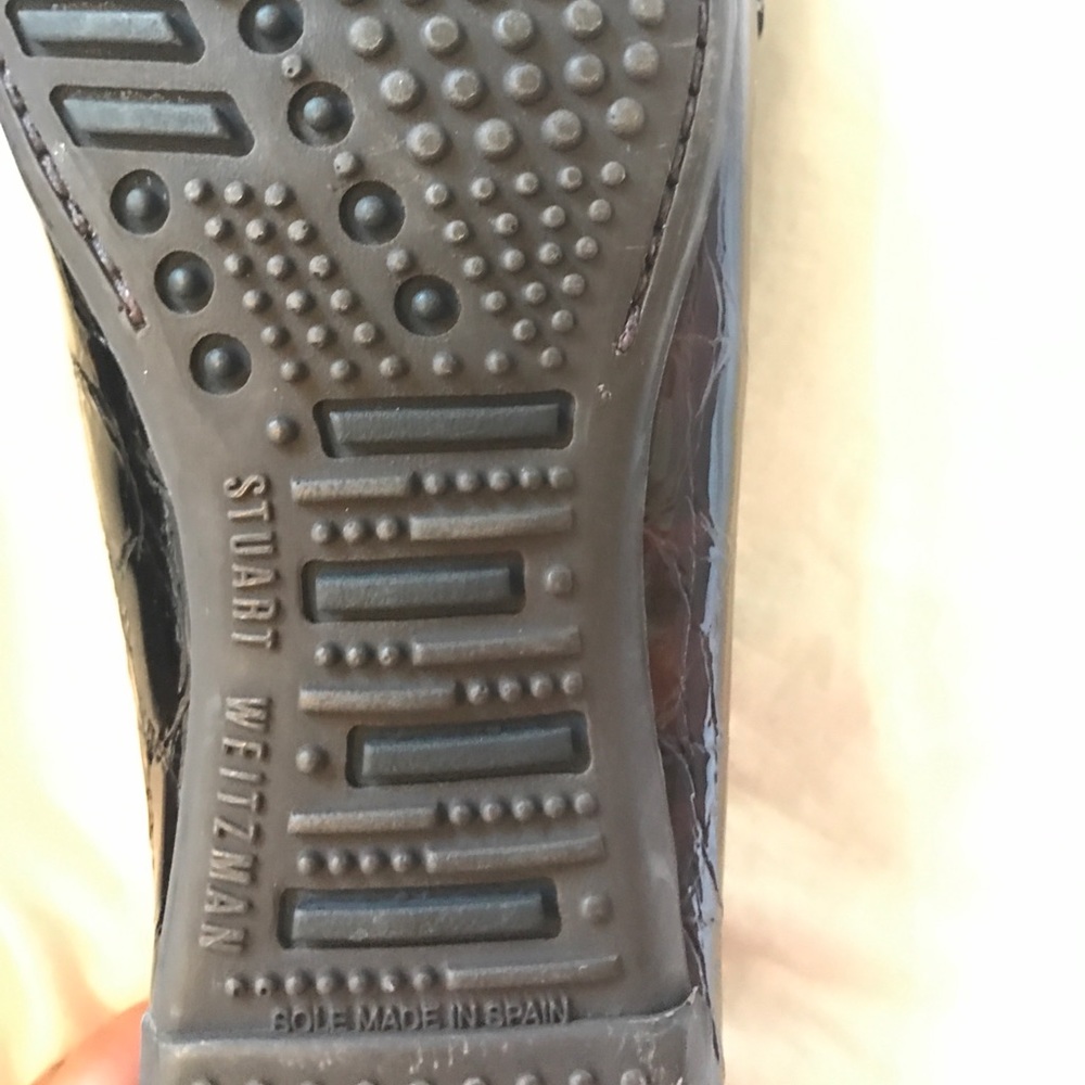 Moving. - Picture 3 of 3