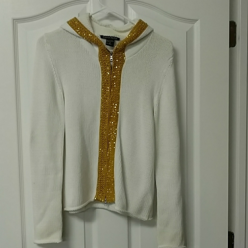 Boston Proper white hoodie w gold trim