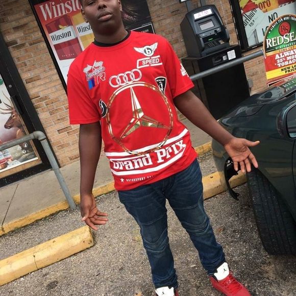 Meet your Posher, Leslie - Picture 1 of 1