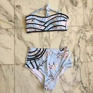 High waisted bikini *NEVER USED* (DISCOUNTED) 😱
