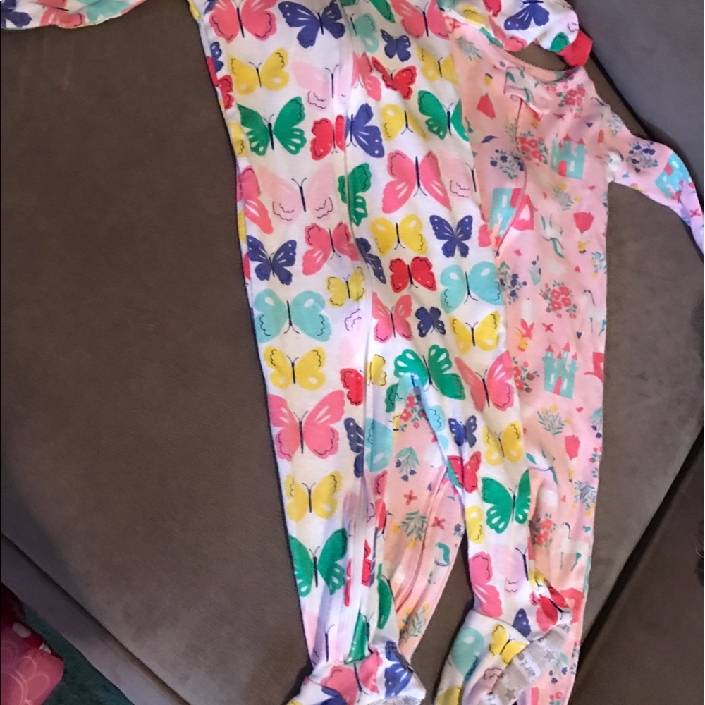 Carters bundle sleep set with feet