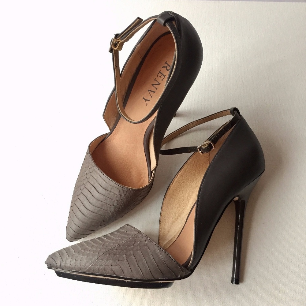 Renvy Fierce Two Piece d'Orsay Platform Pump New