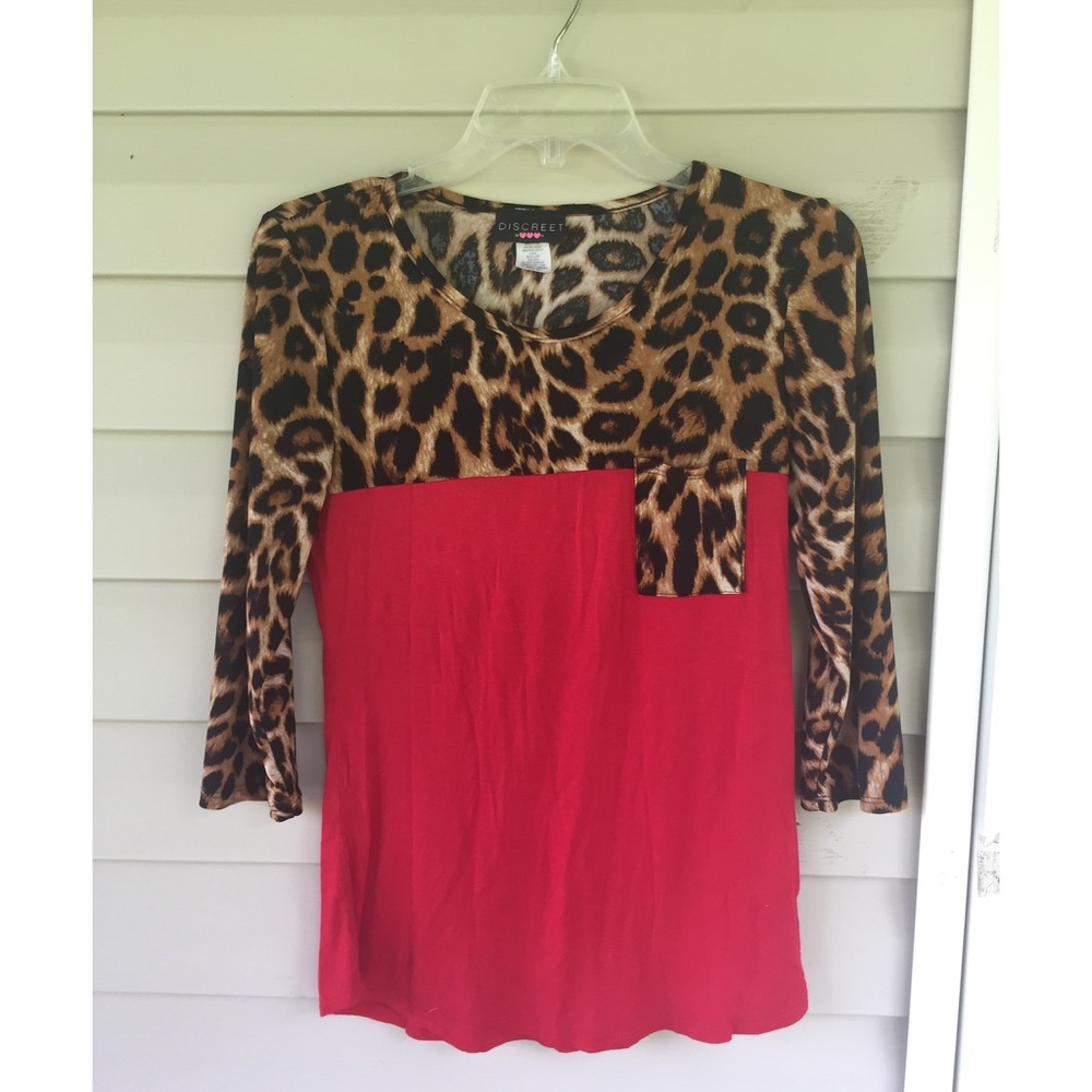 Half Sleeve Red/Cheetah print Blouse