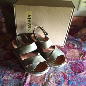 Bussola sandals