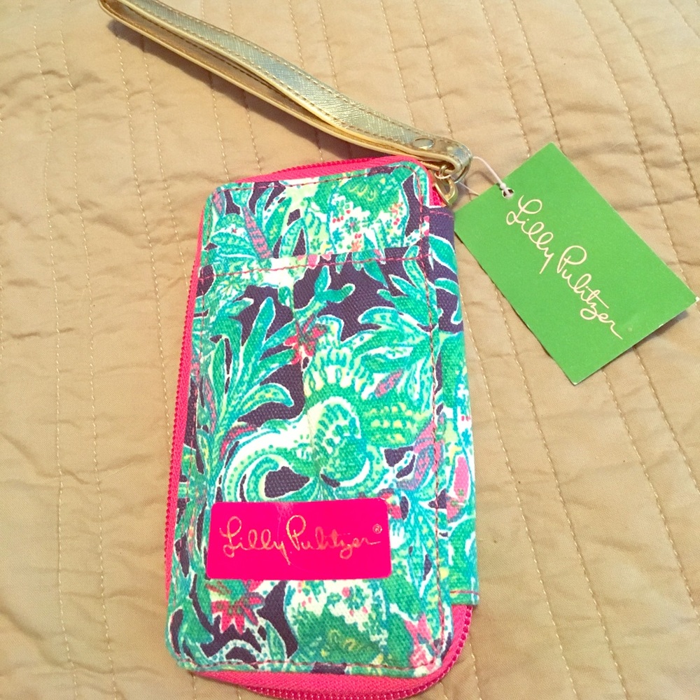 Brand new Lilly Pulitzer wristlet wallet