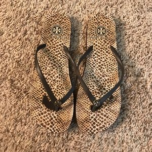 Tory Burch size 10 flip flops
