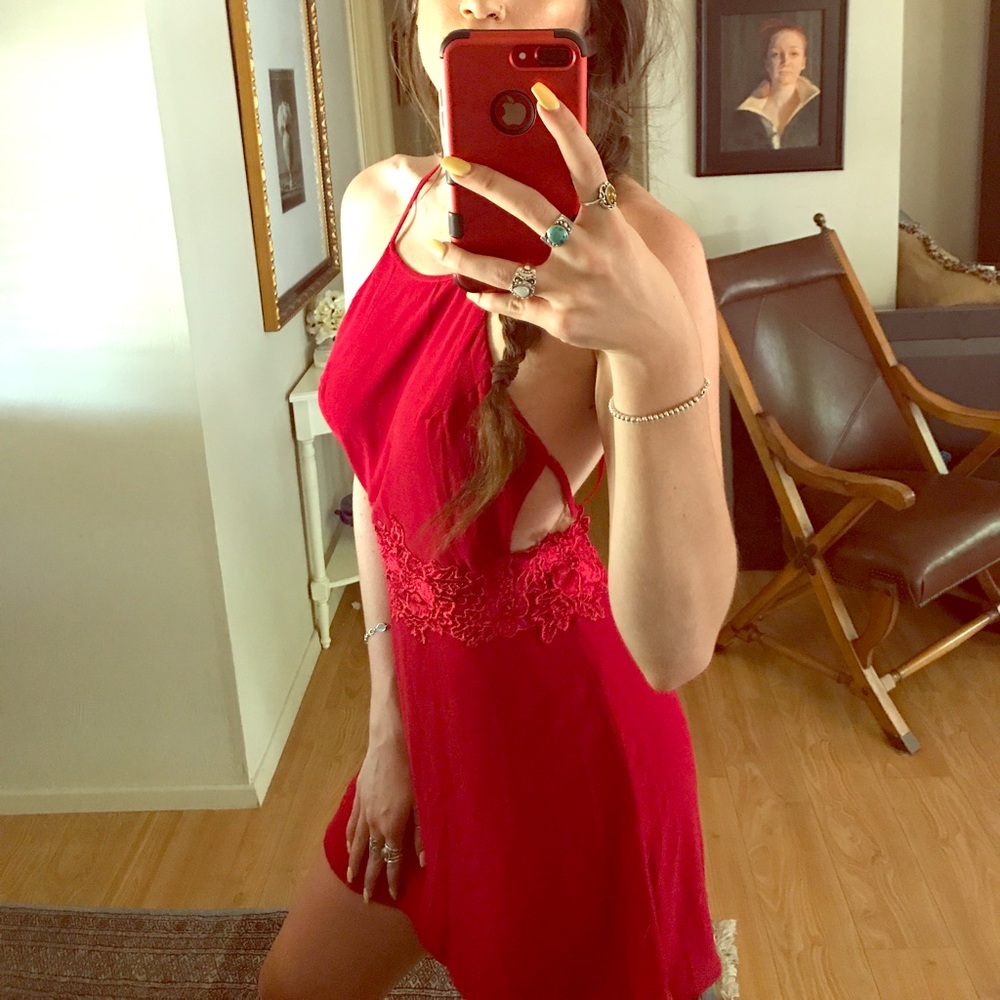 Red Lace Backless Dress