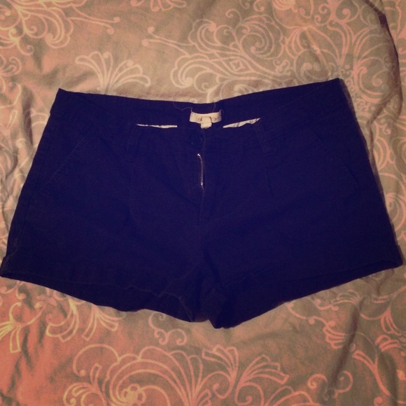Forever 21 Dark Navy Shorts - Picture 2 of 5