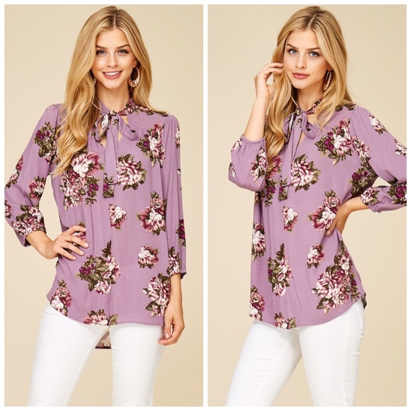 LAST 1 🤗Lavender 3qtr sleeve tie front Blouse - Picture 3 of 5