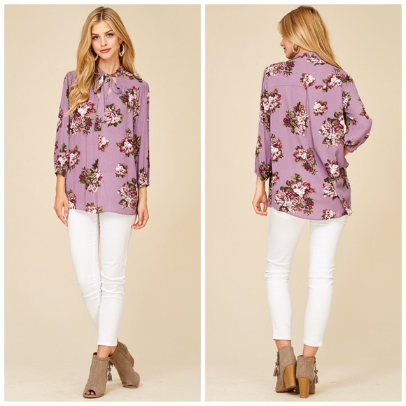 LAST 1 🤗Lavender 3qtr sleeve tie front Blouse - Picture 5 of 5