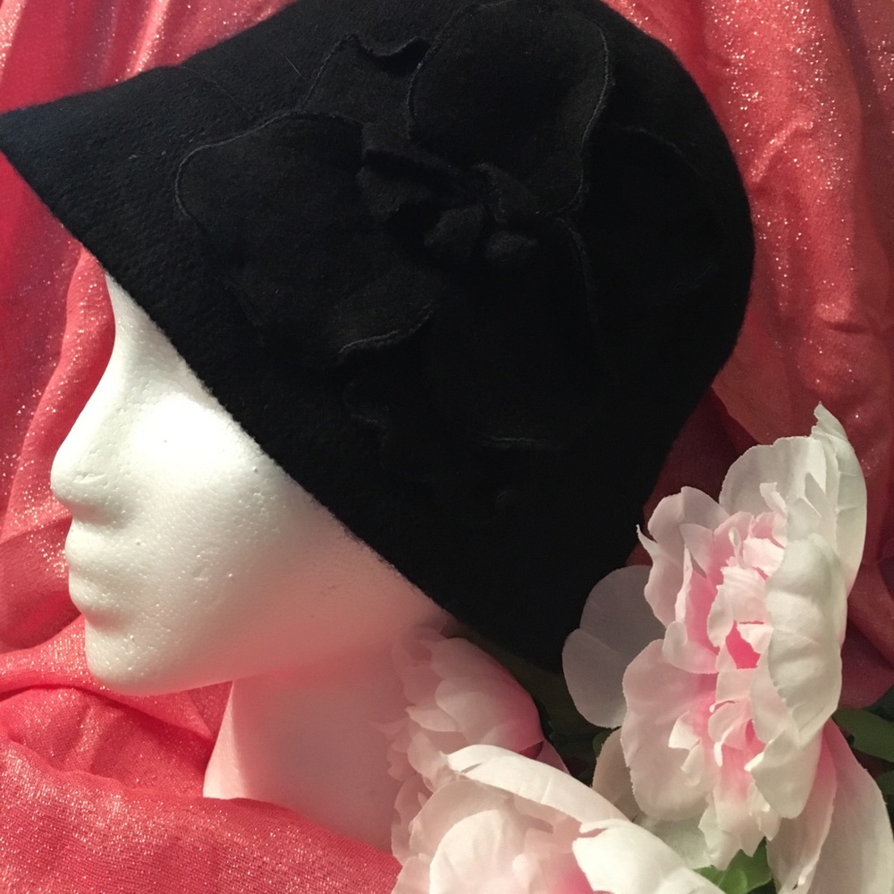 August Hat Company -  Fall/Winter Bucket Hat NEW