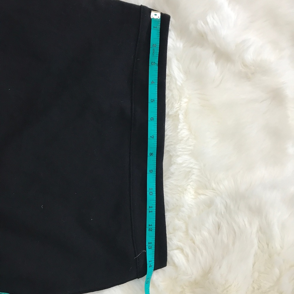 NWT SILENCE and NOISE BLACK PONTE KNIT SKIRT sz L - Picture 6 of 8