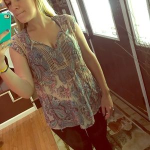 Beige and pink Paisley top!