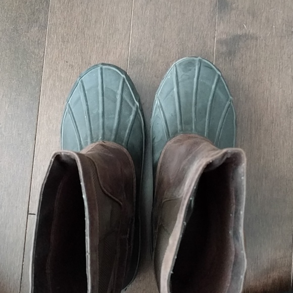 Lucky Brand Rain Boots - Picture 3 of 7