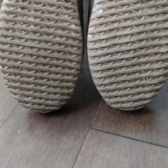 Lucky Brand Rain Boots - Picture 7 of 7