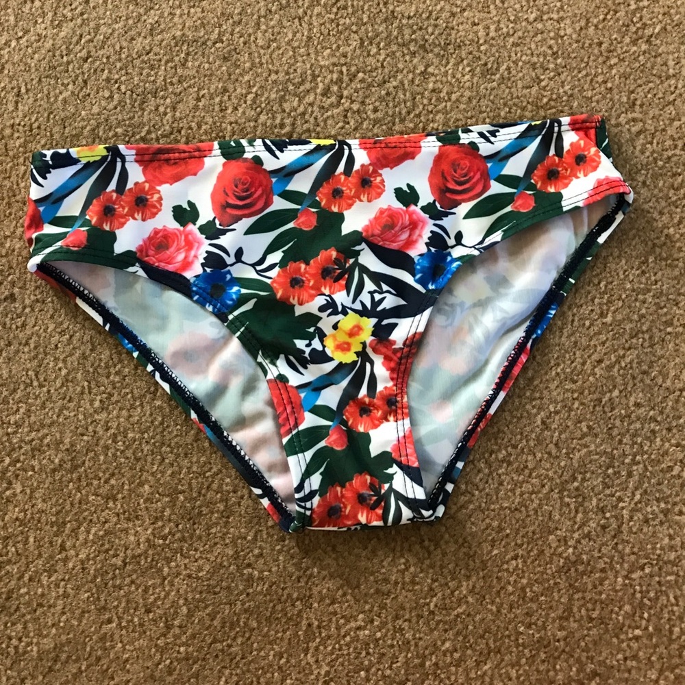 Bikini bottoms